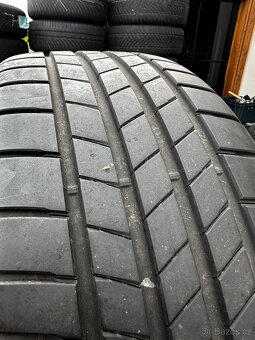 Alu kola 5x112 r17 s letnim pneu (golf) - 2
