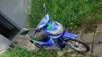 Kompletně zrepasovaný Peugeot looxor 50 - 2