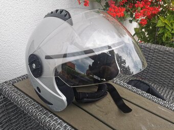 Helma na moto Ridero XL 61cm stříbrná - 2