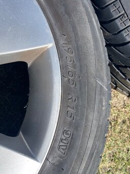 Alu kola r15 5x112 z vozu Škoda Octavia - 2