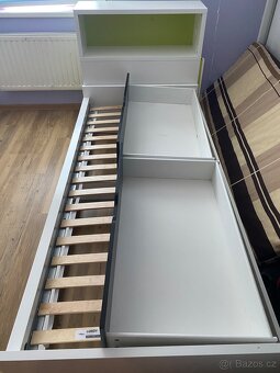 Postel z IKEA s úložnými šuplíky - 2