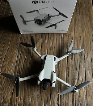 DJI Mavic Mini 4 Pro Fly More Combo - 2