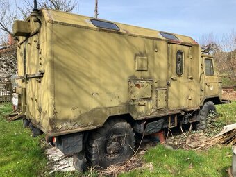 GAZ 66, radiovůz, čtyřkolka, vlastní elektrárna - 2