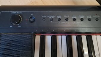 YAMAHA NP-11 - 2