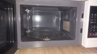 Mikrovlnná trouba Toshiba MM-EM20P(WH). - 2