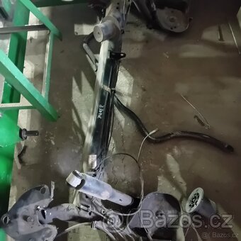 Prodám zadní nápravu Dacia Dokker - 2