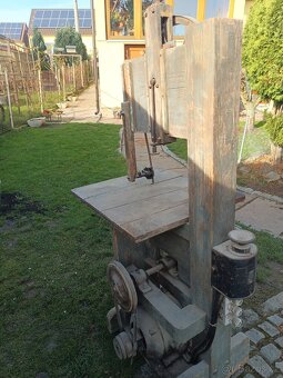 Stará dřevěná pásová pila - 2