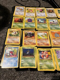 POKEMON JUNGLE KARTIČKY 1999 - 2