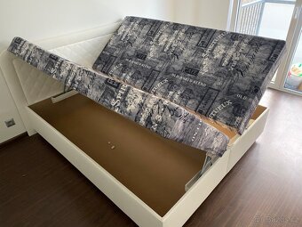 Postel s úložným prostorem - 2