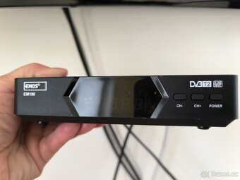 Prodám televizi Philips s držákem na zeď - 2