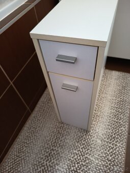 Skříňka - 2