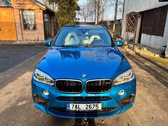 BMW X5M- Top stav - 2