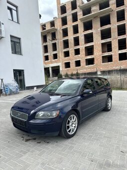 Volvo V50 - 2