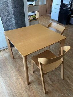 Stůl TON Lasa 90x90cm - 2