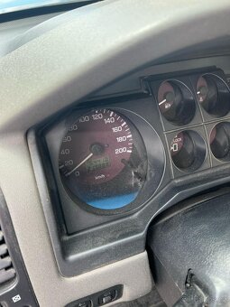 Pajero 3.2 TD Manuál 4x4 - 2