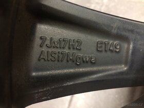 Alu kolo Škoda originál 7x17 5x112x57 et49 5E0601025CC F - 2