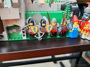 LEGO Castle 6081 King's Mountain Fortress +návod - 2
