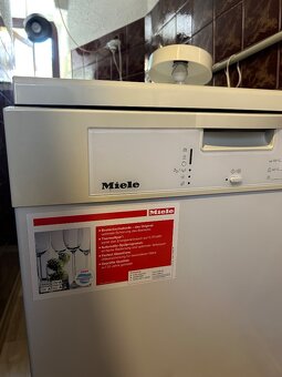 Myčka Miele bílá G 1022SCU - 2