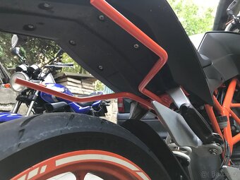 Držák brašen KTM 390 125/390 - 2