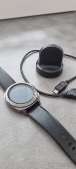 Pánské hodinky Samsung Gear Sport - 2