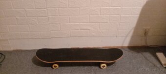 Skateboard – použitý 3×, málo - 2