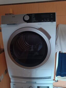 AEG s tepelným čerpadlem 8 kg pradla - 2