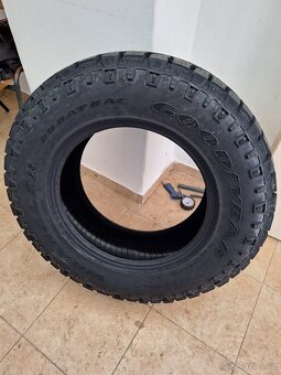 PRODÁM NA JEEP WRANGLER JK UNLIMITED - 2