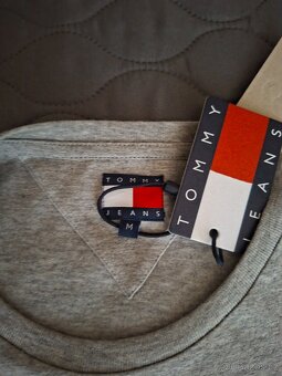 Pánské tričko Tommy-jeans - 2