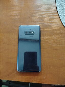 Samsung Galaxy s10e - 2