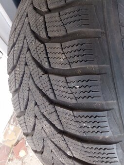 Zimní 235/55 R17 s ALU Audi 8Jx17 ET43 - 2