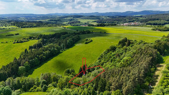 Prodej chaty na velmi klidném místě a bez sousedů - 2