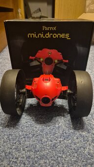 Parrot Jumping Race MAX (Red) – rychlý, zábavný, skákací - 2