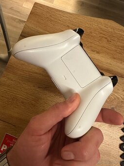 Ovladač Xbox series S, X, bílý - 2