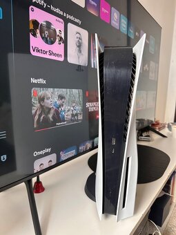 PlayStation 5 s mechanikou 2021 - 2