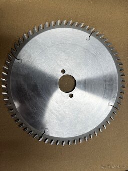 Pilový kotouč na dřevo HW Ø 210 × 2,8/1,8 × 30 – 64 zubů - 2