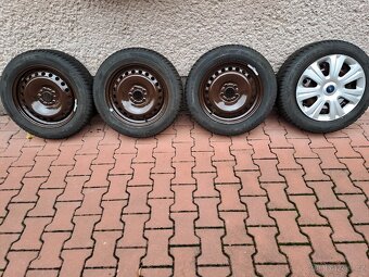 Prodám kompletní čtyři  kola Ford Fokus, C max - 2