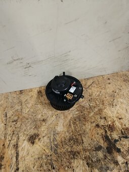 Ventilátor topení Škoda Octavia II r.v.08-14 - 2