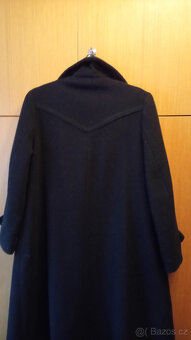 Černý flaušový kabát - 2