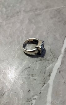Stříbrný prsten - 2