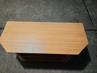 Stolek pod TV - 2