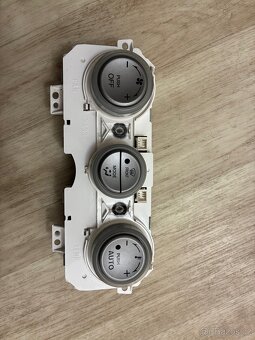 Ovládání topení Mazda 6 gg/gy - 2