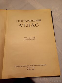 Prodám starý velký geografický atlas - 2