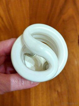 Úsporná žárovka 20W Philips - 2