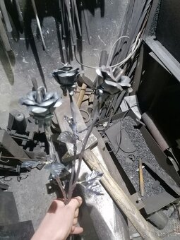 Kovaná růže k Valentýnu - 2