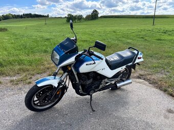 Suzuki GS550 - 2