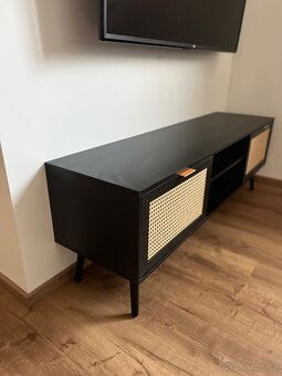 Retro tv stolek Beliani - nový - 2