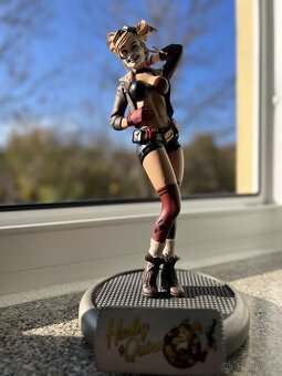 Harley Quinn - DC Bombshells - 2