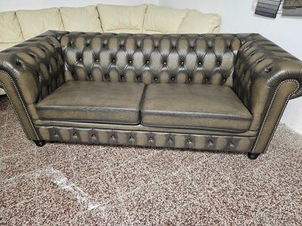 CHESTERFIELD ŠTÝL,NOVÁ KOŽENÁ SEDAČKA DVOJFAREBNÁ - 2