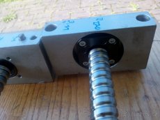 Kuličkové šrouby 25mm stoupání 10mm - 2