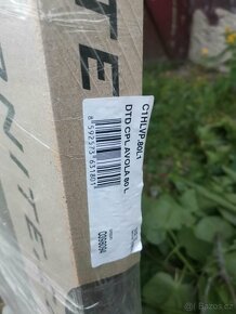 Nabízím nové 80 cm interiérové dveře včetně zárubně - 2